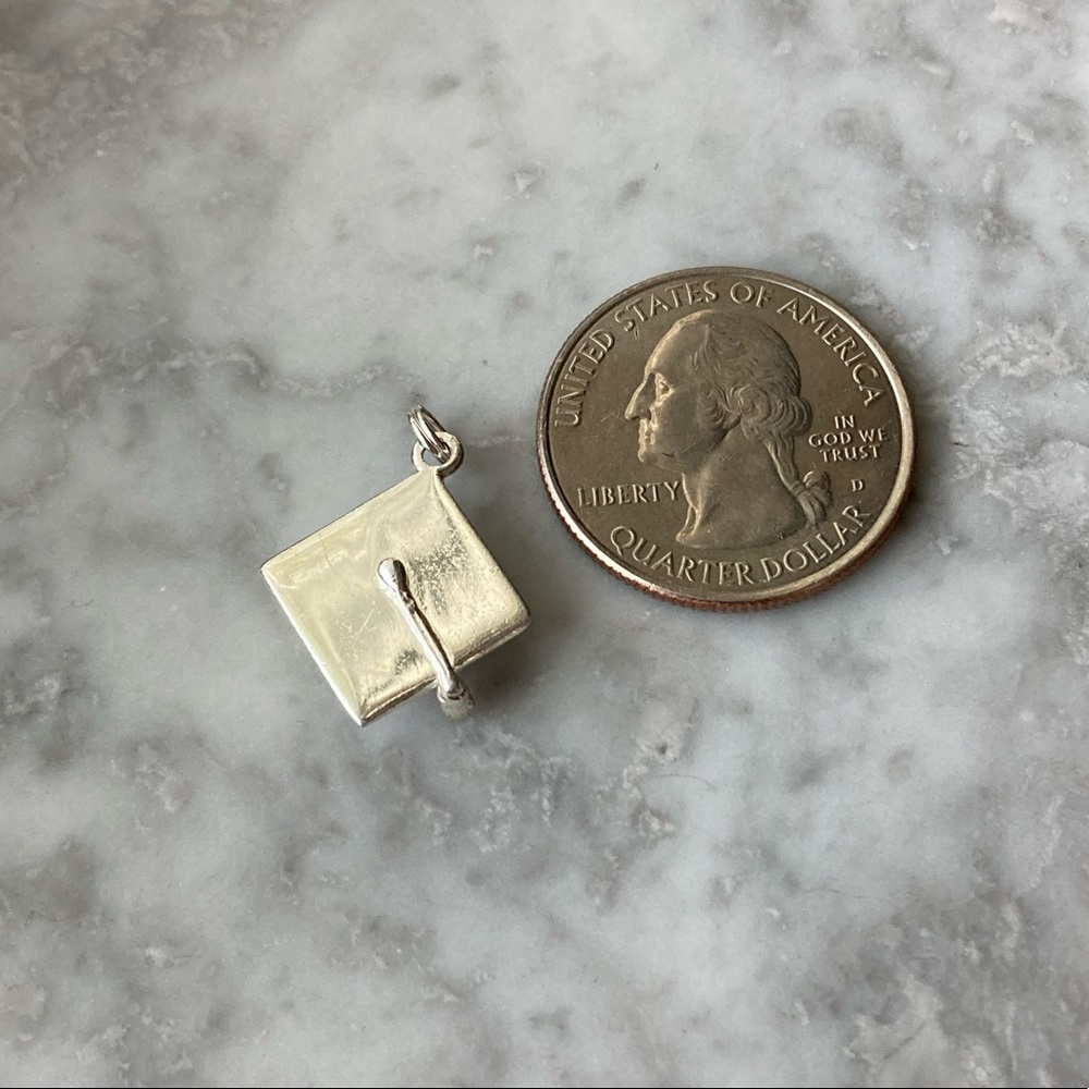 Sterling Graduation Cap Charm - Picture 2 of 5